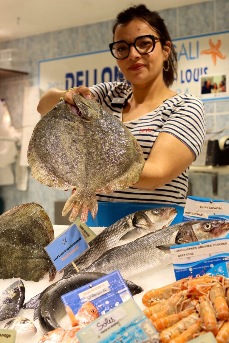 1000049602 l etoile de mer poissonnerie halles narbonne commercant artisan manger alimentation 3 768x1152