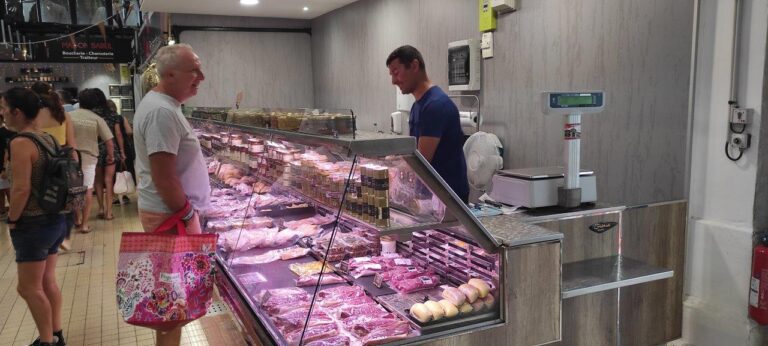 A la ferme d empare eleveur halles narbonne commercant artisan manger alimentation A 9 768x346