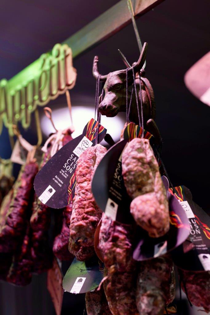 Boucherie charcuterie Chez  Bebelle halles narbonne commercant artisan manger alimentation  4
