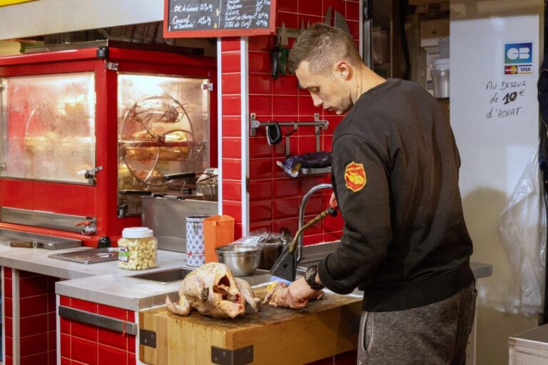 Maison Clanet Volailler halles narbonne commercant artisan manger alimentation  2 768x512