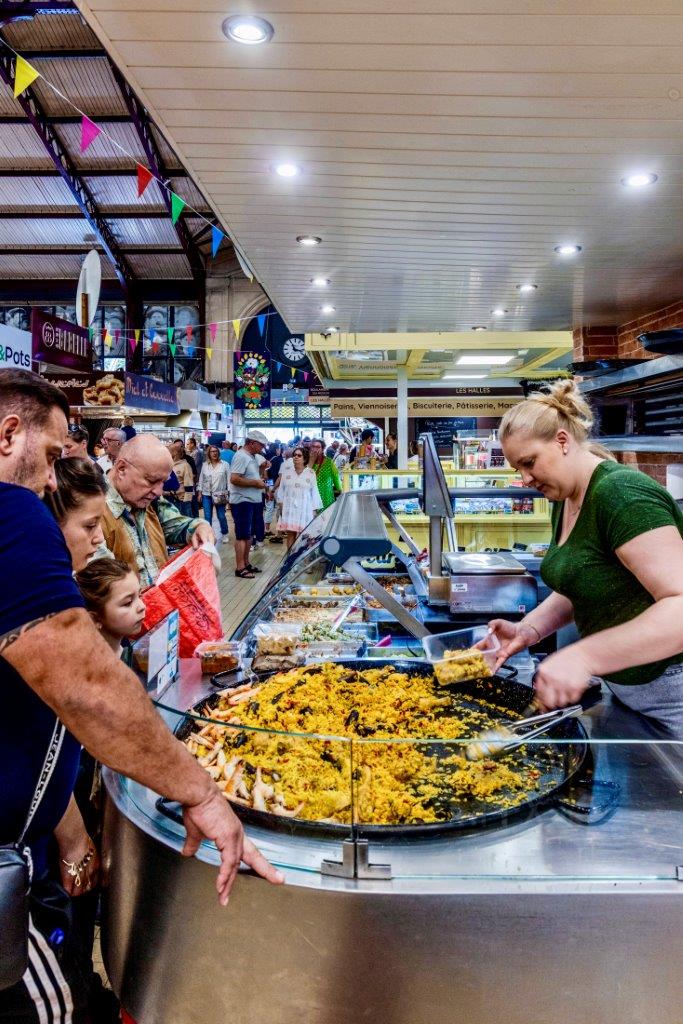 Maurice le gascon traiteur halles narbonne commercant artisan manger alimentation  2