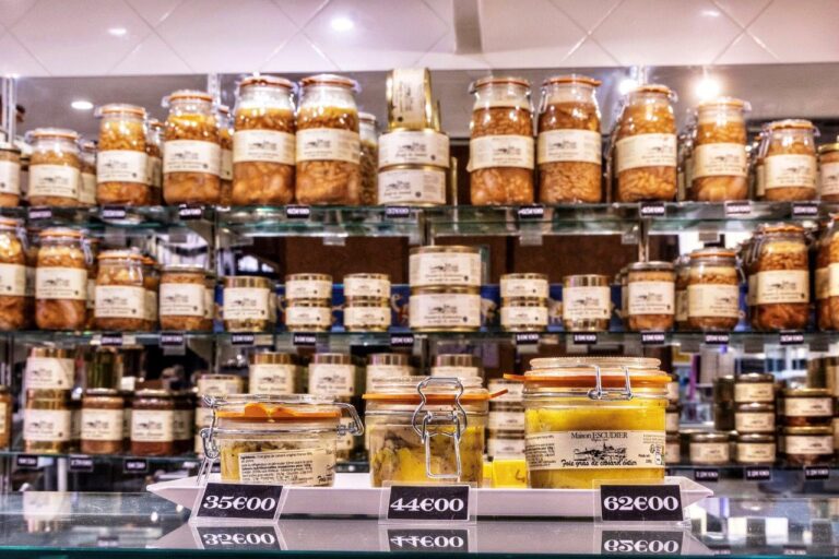 Patrick Hernandez maison Escudier halles narbonne commercant artisan manger alimentation  3 768x512